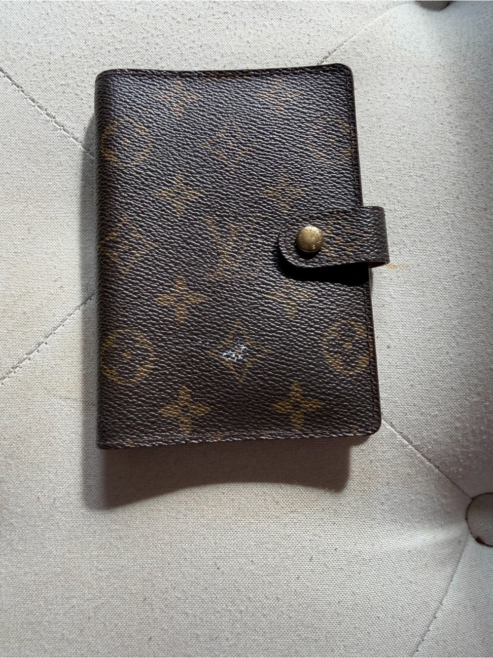 Authentic Louis Vuitton Monogram Canvas Card & Key Holder in Brown